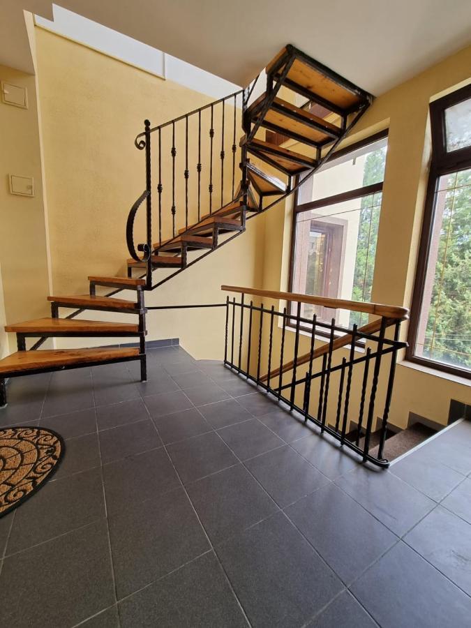 Casa Romana Lejlighed Ploieşti Eksteriør billede